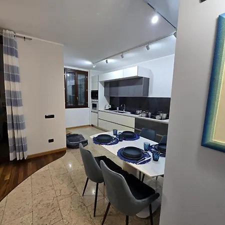 Giulia's Penthouse Cernusco Sul Naviglio